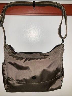 Brown Pacsafe Citysafe 200 Crossbody Travel Security Bag - Excellent Condition